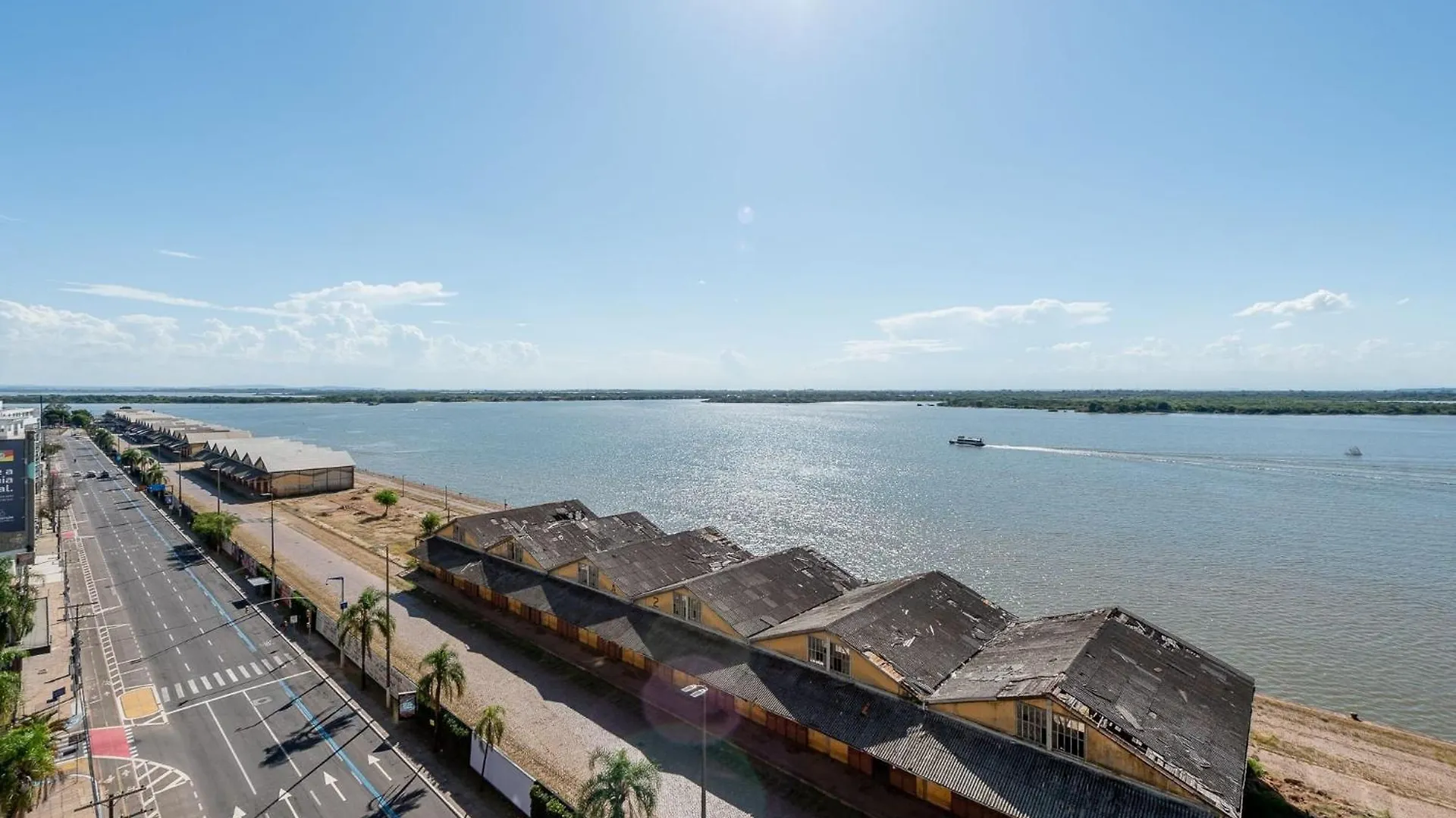 Condominio Marechal Trompowsky Porto Alegre 0*,  Brasile